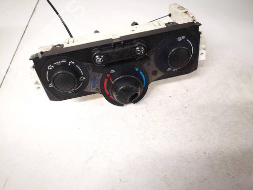 Used Climate control Climate control 35334441 35334441