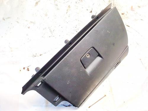 Used Glove box Glove box VOLVO V50 (545) 2.0 D (136 hp) 35462395 35462395