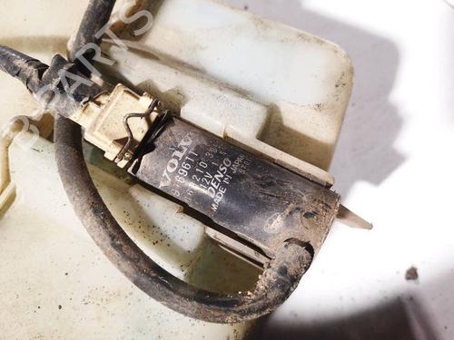 washer-pump-volvo-v70-i-875-876-1995-1996-1997-1998-1999-2000-34996733 main image