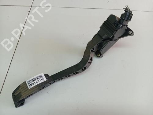 Used Pedal Pedal ALFA ROMEO 147 (937_) 1.9 JTDM (937.AXD1A, 937.AXV1A, 937.BXB1A) (115 hp) 34768981 34768981