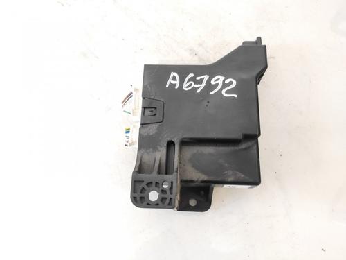 Used Electronic module Electronic module TOYOTA VERSO (_R2_) 2.0 D-4D (AUR20_, AUR20R) (126 hp) 33087102 33087102