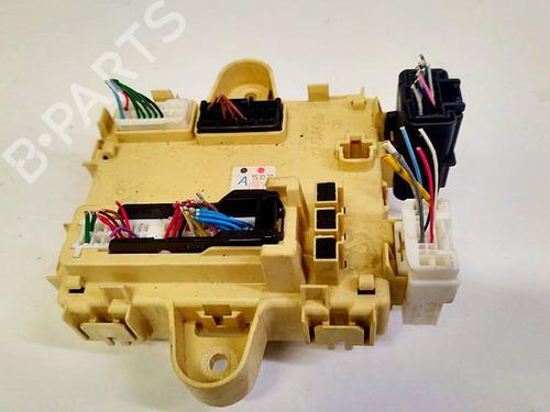 Used Fuse box Fuse box LEXUS RX (_U3_) 400h AWD (MHU38_) (211 hp) 32605330 32605330