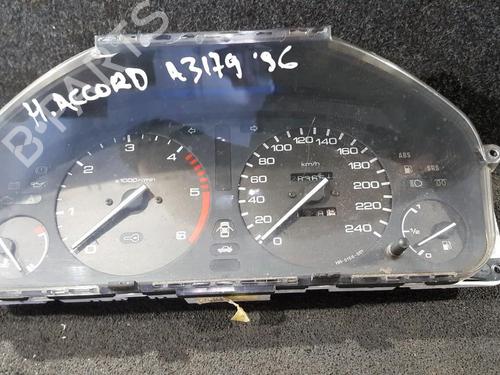 Used Instrument cluster Instrument cluster HONDA ACCORD VI Hatchback (CH, CL) 2.0 TDi (CH8) (105 hp) 35657550 35657550