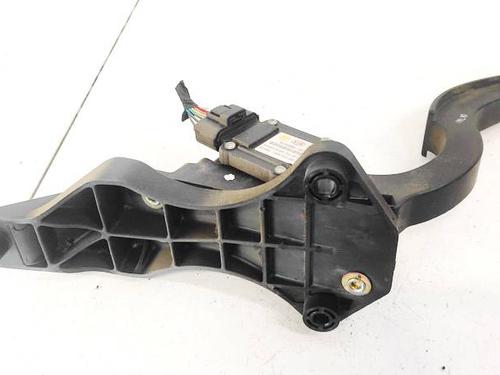 Used Pedal Pedal HYUNDAI SANTA FÉ II (CM) 2.2 CRDi GLS (150 hp) 35284384 35284384