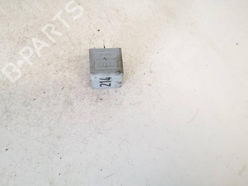 other-vw-passat-b5-variant-3b5-1997-1998-1999-2000-2001-32598496 main image