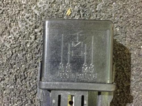 Used Electronic sensor Electronic sensor MITSUBISHI CARISMA (DA_) 1.6 (DA1A) (99 hp) 33482495 33482495