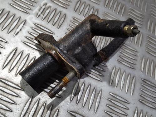 Used Brake master cylinder Brake master cylinder MAZDA 626 V (GF) 1.8 (GF8P) (90 hp) 35692838 35692838