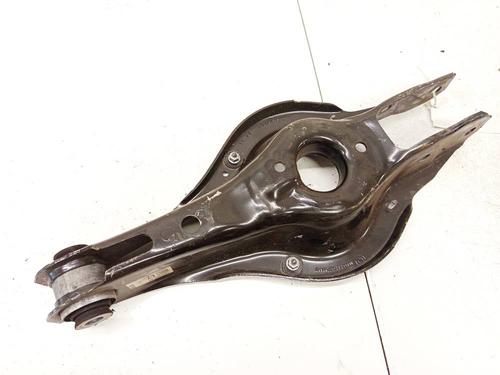 Used Left rear suspension arm Left rear suspension arm MERCEDES-BENZ GL-CLASS (X164) GL 420 CDI 4-matic (164.828) (306 hp) 39906426 39906426