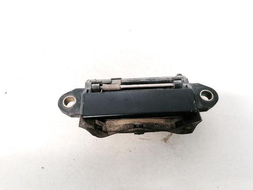 rear-left-exterior-door-handle-audi-a4-b5-8d2-1994-1995-1996-1997-1998-1999-2000-2001-35619619 main image