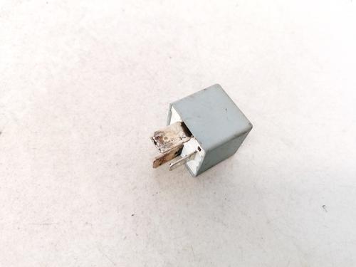 Used Electronic sensor Electronic sensor VW GOLF II (19E, 1G1) 1.6 (72 hp) 33070820 33070820