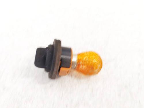 Used Lamp holder Lamp holder CITROËN C3 II (SC_) 1.4 HDi 70 (SC8HZC, SC8HR0, SC8HP4) (68 hp) 40275813 40275813