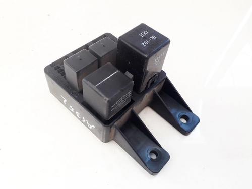 Used Fuse box Fuse box HYUNDAI XG (XG) 30 (188 hp) 33521904 33521904