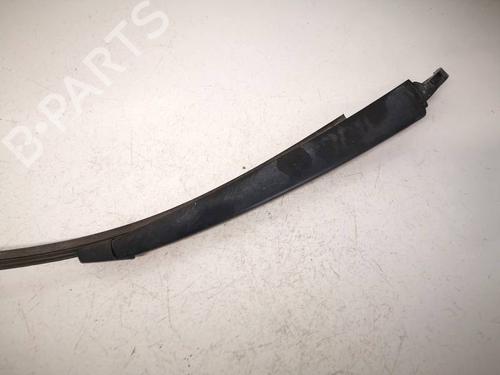 Used Rear windshield wiper arm Rear windshield wiper arm 37653108 37653108