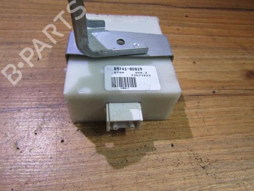 Used Electronic module Electronic module TOYOTA YARIS (_P1_) 1.3 (SCP12_, SCP13_, SCP12R, SCP13R) (87 hp) 33480930 33480930