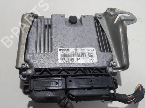 Used Engine control unit (ECU) Engine control unit (ECU) TOYOTA YARIS (_P9_) 1.4 D-4D (NLP90_, NLP90R) (90 hp) 33509093 33509093