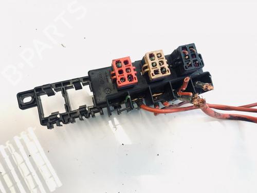 Fuse box VW PASSAT B5 Variant (3B5) 1.8 | BP33482039E1 - Image 2