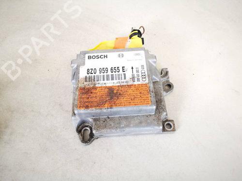 Used ECU airbags ECU airbags AUDI A2 (8Z0) 1.4 TDI (75 hp) 32946367 32946367