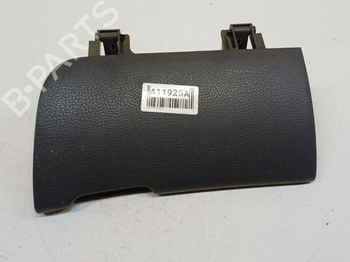 Vano posta oggetti Vano posta oggetti TOYOTA PREVIA II (_R3_) 2.0 D-4D (CLR30_, CLR30R) (116 hp) 39734857 39734857