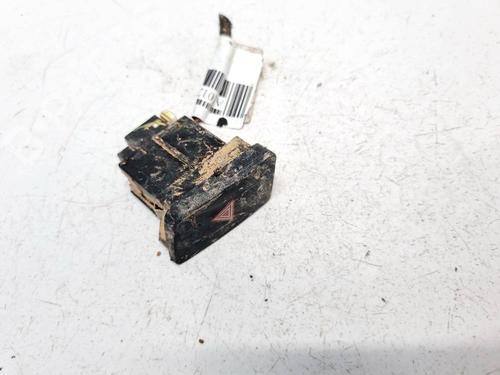 Used Warning switch Warning switch AUDI Q3 (8UB, 8UG) 2.0 TDI (140 hp) 35025528 35025528