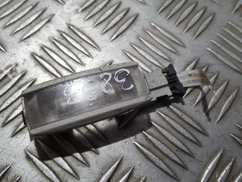 Luz interior Luz interior VW GOLF V (1K1) 1.9 TDI (105 hp) 35712227 35712227