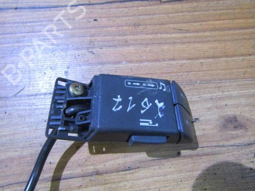 Used Steering wheel controls Steering wheel controls 35649654 35649654