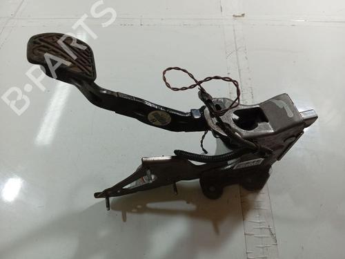Used Pedal Pedal 34827440 34827440