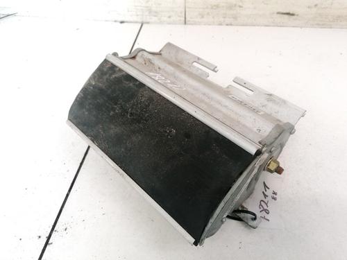 Used Passenger airbag Passenger airbag MERCEDES-BENZ A-CLASS (W168) A 170 CDI (168.008) (90 hp) 32913188 32913188