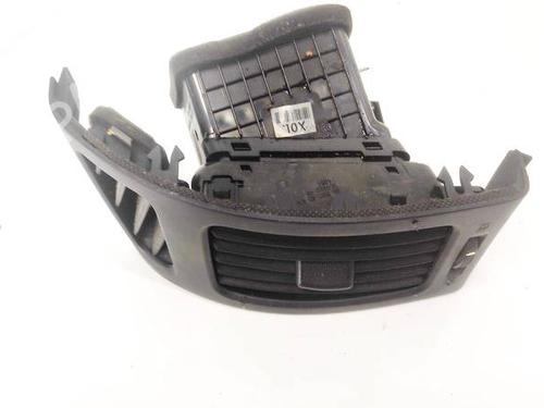 air-vent-hyundai-i30-estate-fd-2007-2008-2009-2010-2011-2012-32961872 main image