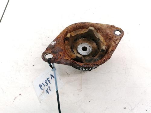 Used Engine mount Engine mount AUDI 100 C3 Saloon (443, 444) 1.8 (90 hp) 32881965 32881965