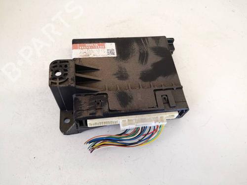 Used Electronic module TOYOTA AURIS (_E15_) 2.0 D-4D (ADE150_, ADE150R) (126 hp) 32598878