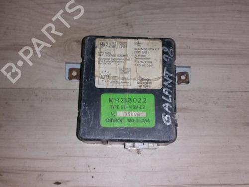 Used Electronic module Electronic module VW GOLF III (1H1) 1.4 (55 hp) 33480484 33480484