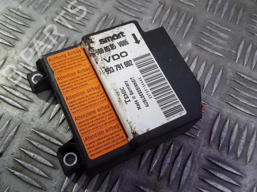 Used ECU airbags ECU airbags SMART CABRIO (450) 0.6 (S1OLA1, 450.441, 450.442, 450.443) (55 hp) 33493632 33493632