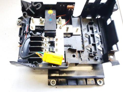 Used Fuse box Fuse box VW TOUAREG (7LA, 7L6, 7L7) 3.2 V6 (220 hp) 32597063 32597063