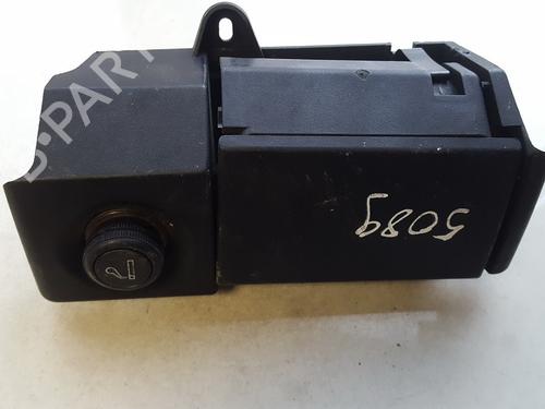 Cinzeiro Cinzeiro OPEL ZAFIRA A MPV (T98) 2.0 DI 16V (F75) (82 hp) 35854510 35854510