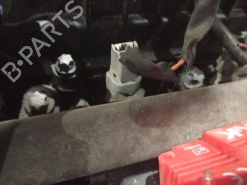 Inyector Inyector MITSUBISHI COLT VI (Z3_A, Z2_A) 1.1 (Z31A, Z32A) (75 hp) 36658047 36658047