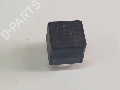 Used Electronic sensor Electronic sensor OPEL ZAFIRA / ZAFIRA FAMILY B (A05) 1.9 CDTI (M75) (120 hp) 32552711 32552711
