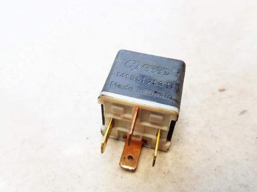 Used Electronic sensor Electronic sensor SKODA OCTAVIA I (1U2) 1.4 (60 hp) 33106330 33106330