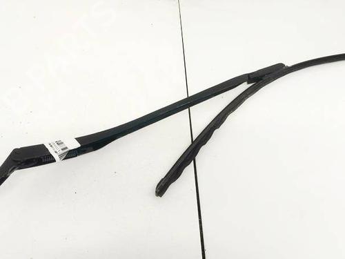 front-windshield-wiper-arm-seat-altea-5p1-2004-2005-2006-2007-2008-2009-2010-2011-2012-2013-2014-2015-32594069 main image
