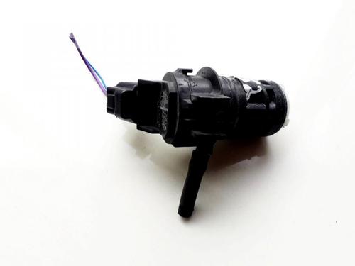 Used Washer pump Washer pump TOYOTA PRIUS Liftback (_W2_) 1.5 Hybrid (NHW20_, NHW20R) (112 hp) 35860221 35860221