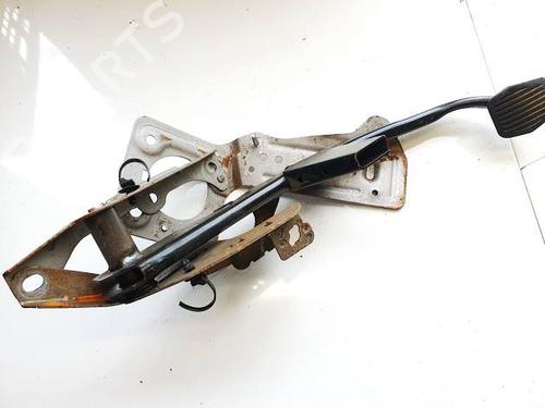Used Pedal Pedal VOLVO V40 Hatchback (525) D2 (114 hp) 36688527 36688527