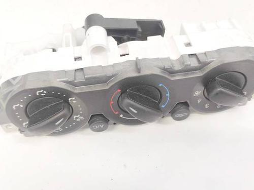 Used Climate control Climate control FORD FOCUS II (DA_, HCP, DP) 2.0 TDCi (136 hp) 35335819 35335819