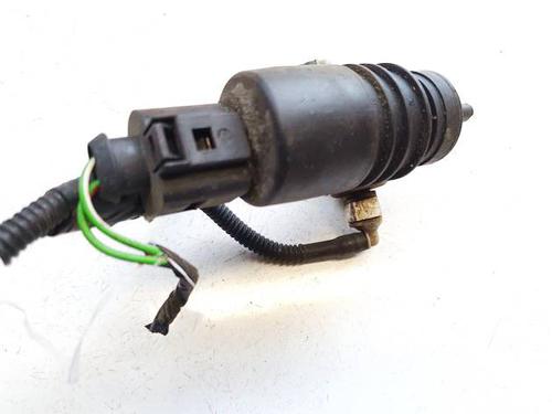 Used Washer pump Washer pump VW PASSAT B7 (362) 1.6 TDI (105 hp) 34880794 34880794
