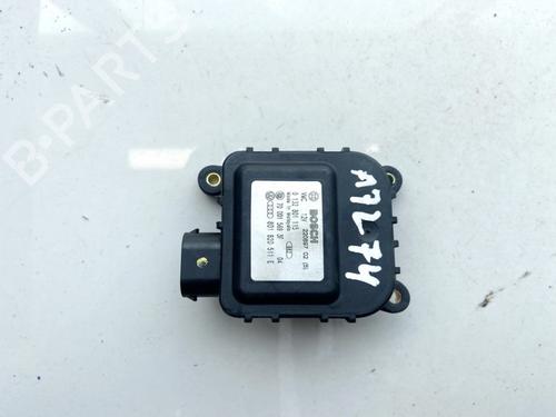 Used Electronic module AUDI A4 B5 (8D2) 1.9 TDI (90 hp) 32885190