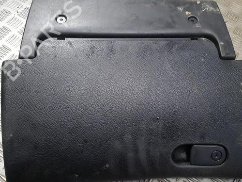 Used Glove box Glove box OPEL VECTRA B (J96) 2.0 DTI 16V (F19) (101 hp) 35708421 35708421