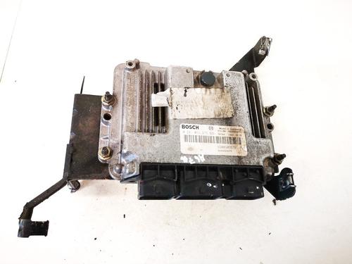 Used Engine control unit (ECU) Engine control unit (ECU) RENAULT MEGANE II (BM0/1_, CM0/1_) 1.9 dCi (BM0G, CM0G) (120 hp) 33083118 33083118