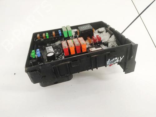Used Fuse box Fuse box SKODA OCTAVIA II (1Z3) 1.9 TDI (105 hp) 32901233 32901233