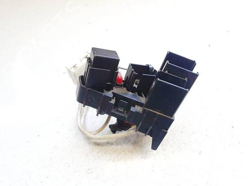 Used Fuse box SUBARU LEGACY IV (BL) 2.0 AWD (BL5) (165 hp) 32963253