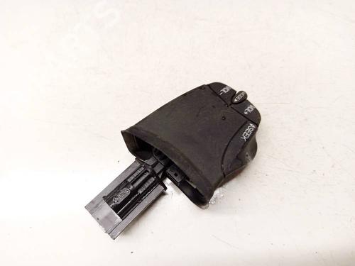 Used Steering wheel controls Steering wheel controls 34804831 34804831