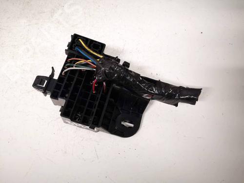 Fuse box MAZDA 2 (DE_, DH_) 1.4 MZR-CD | BP32628184E1