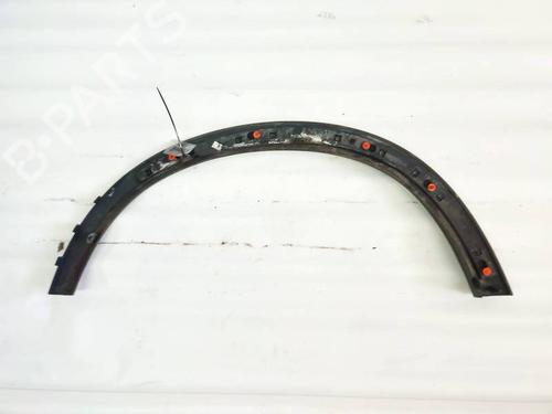 Used Front right wheel arch trim Front right wheel arch trim 35076468 35076468